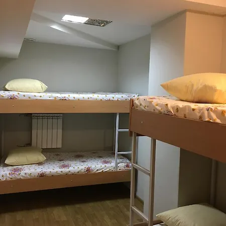 Хостел Elit *
